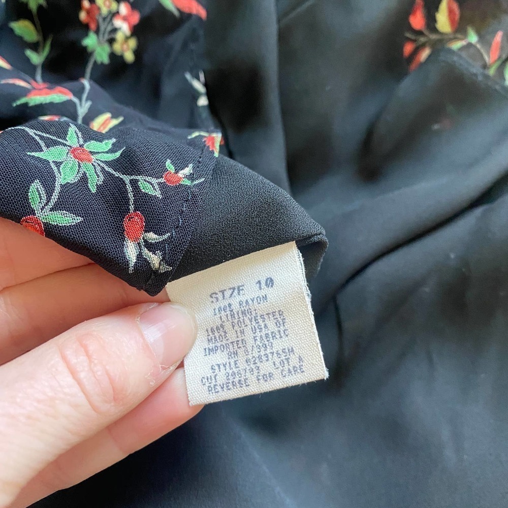 Vintage Black Floral Sweetheart Ruffle Trim Maxi Dress 100% Rayon - Picture 7 of 7